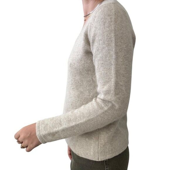 Vintage 1990s Womens Carole Little Angora Wool Blend Fluffy Fuzzy Soft Sweater - Picture 5 of 7